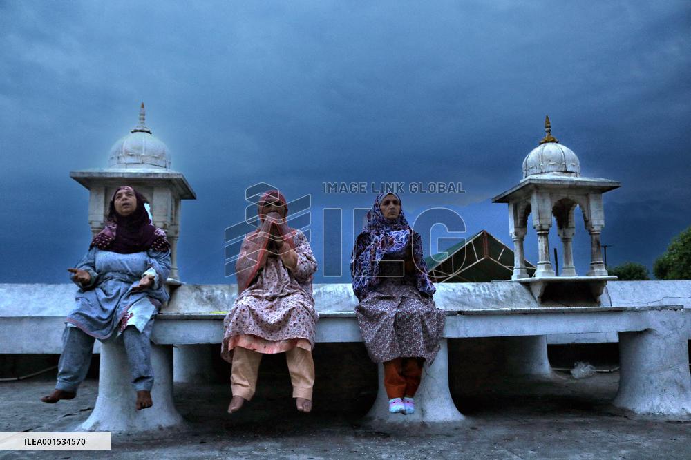 Kashmiri Muslims Pray At Hazratbal Shrine - India