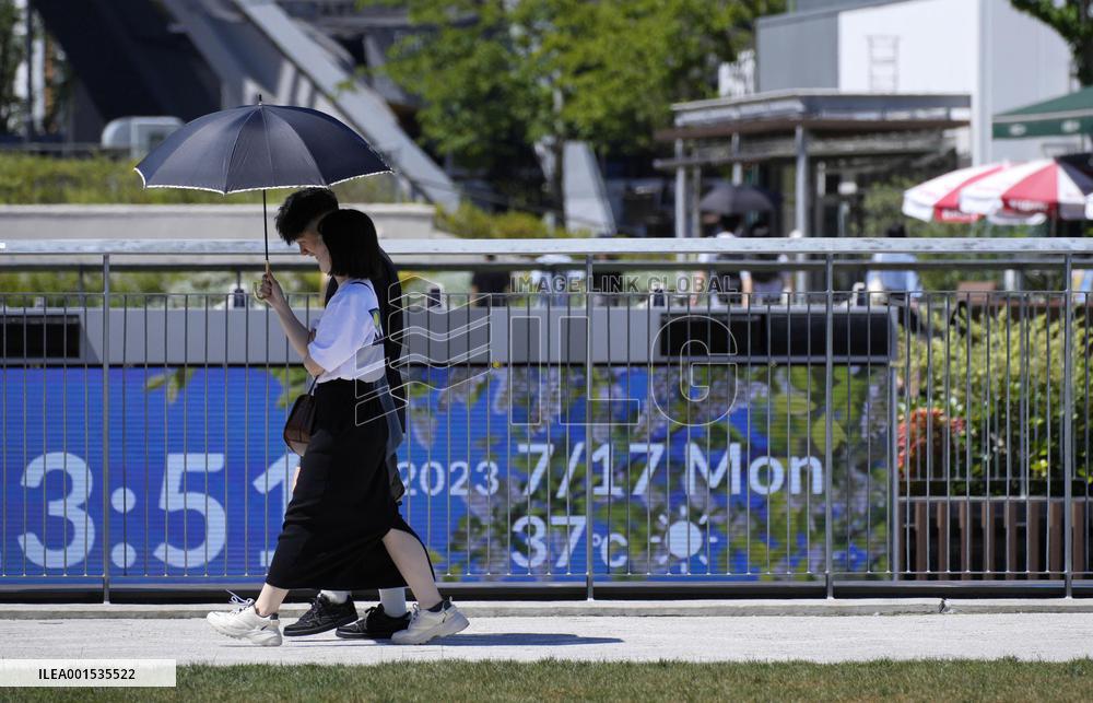 Summer heat in Japan