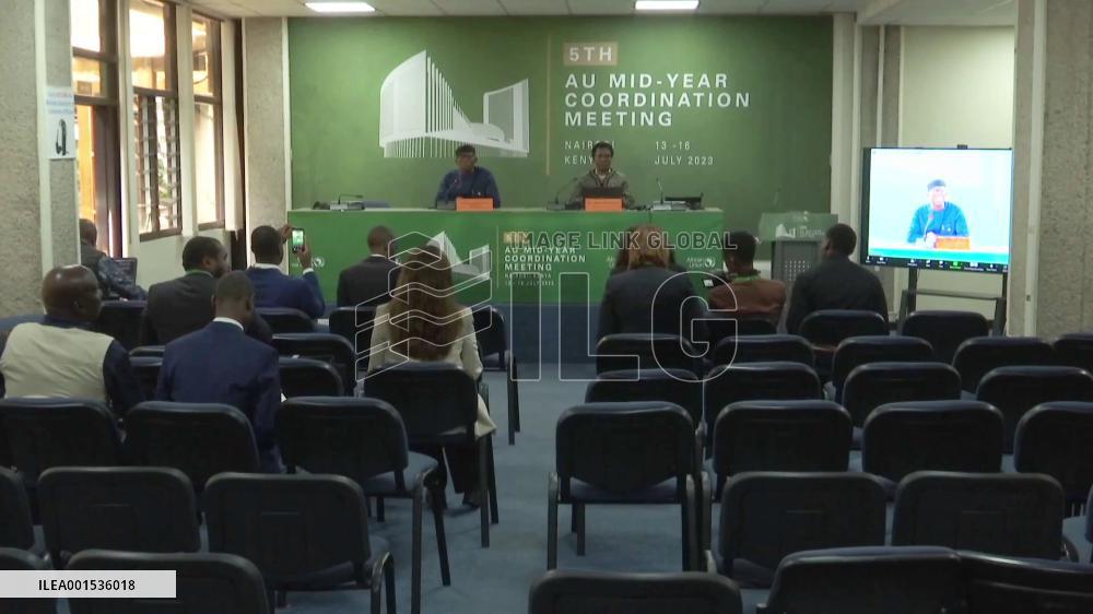 African leaders table sanctions to apply maximum diplomatic pressure against rival Sudanese forces