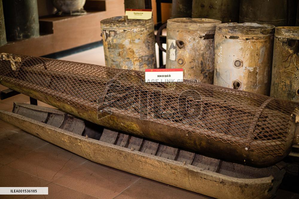 VIETNAM-VIETNAM WAR-UNEXPLODED ORDNANCE-INFLUENCE