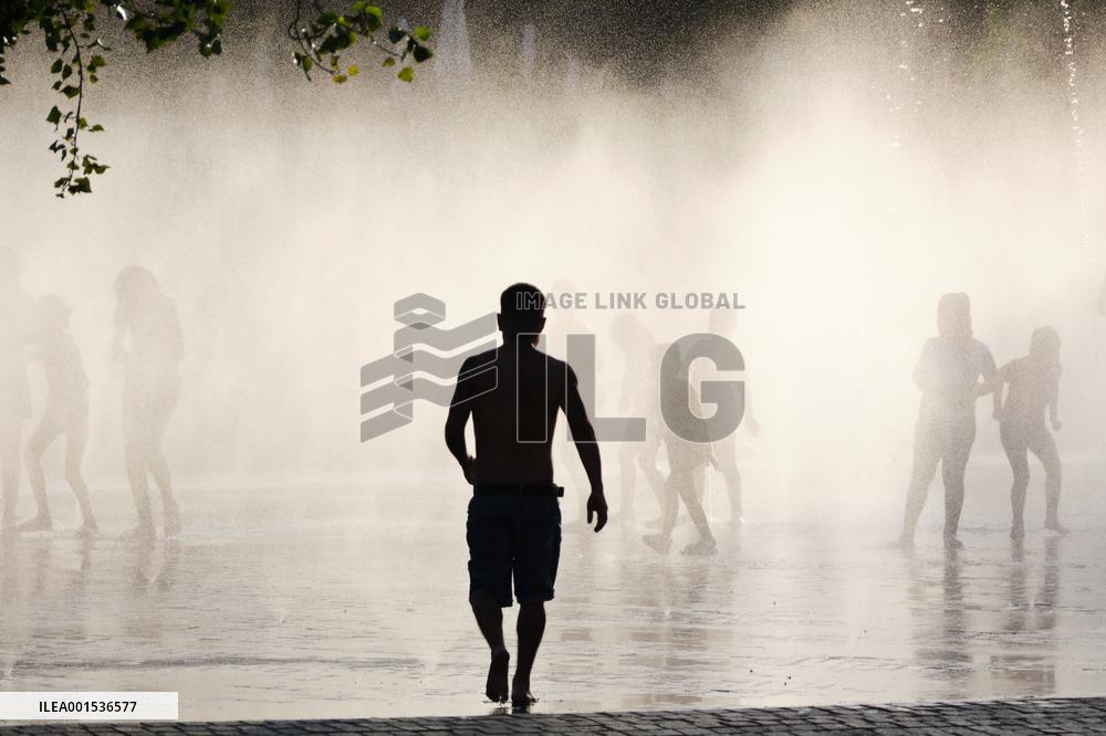 SPAIN-MADRID-HEATWAVE