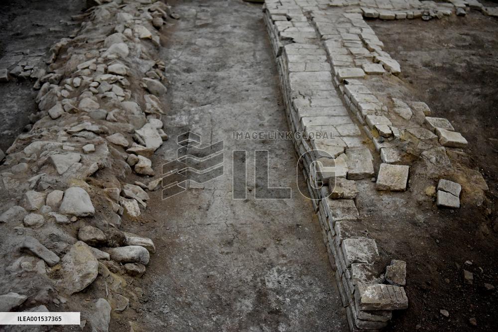 Taizicheng Ruins Cultural Relics Exhibition in Zhangjiakou, China