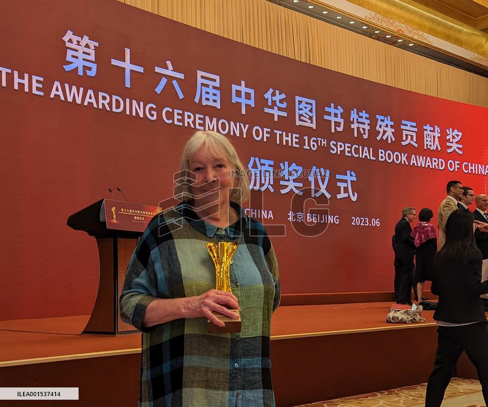 CHINA-BEIJING-BRITISH SINOLOGIST-AWARD (CN)