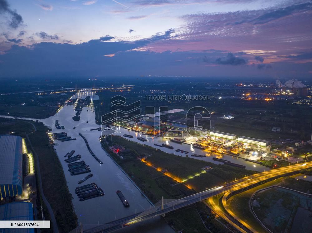 The Beijing-Hangzhou Grand Canal Cargo Ships