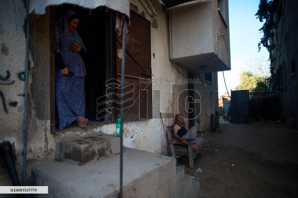 Heatwave And Power Shortages Hit Gaza