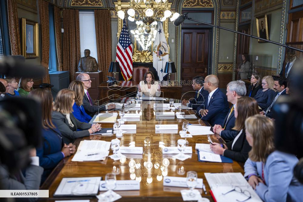 VP Harris meets with state attorneys general on fentanyl