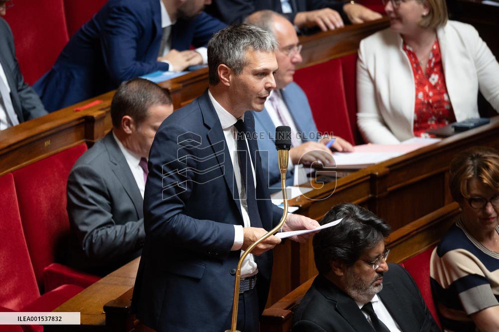Questions to the government at the National Assembly - Paris