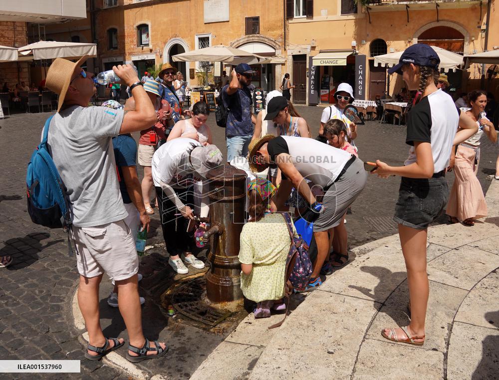 ITALY-ROME-HEAT WAVE