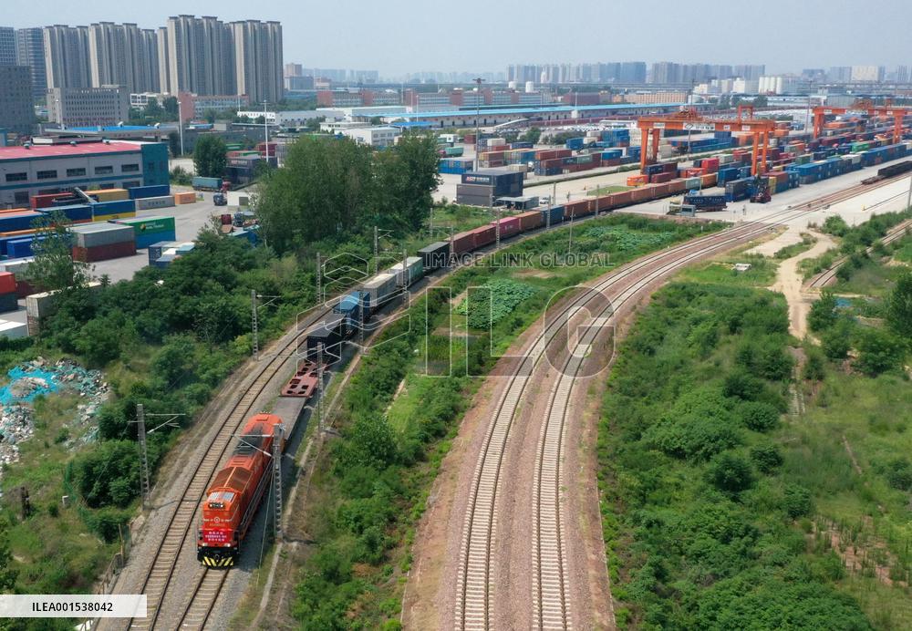 CHINA-HENAN-ZHENGZHOU-EUROPE-FREIGHT TRAIN (CN)