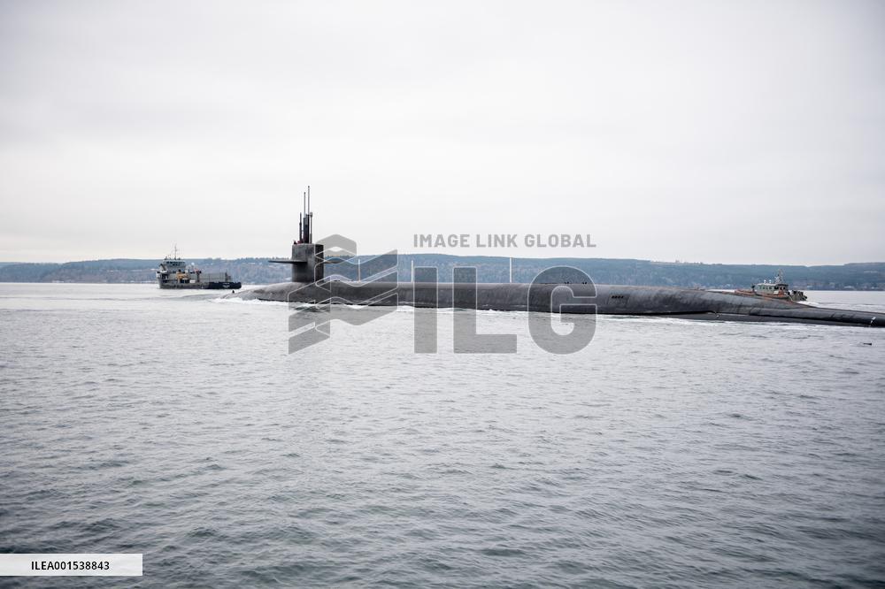 First US Nuclear Sub Docks In South Korea Since 1981