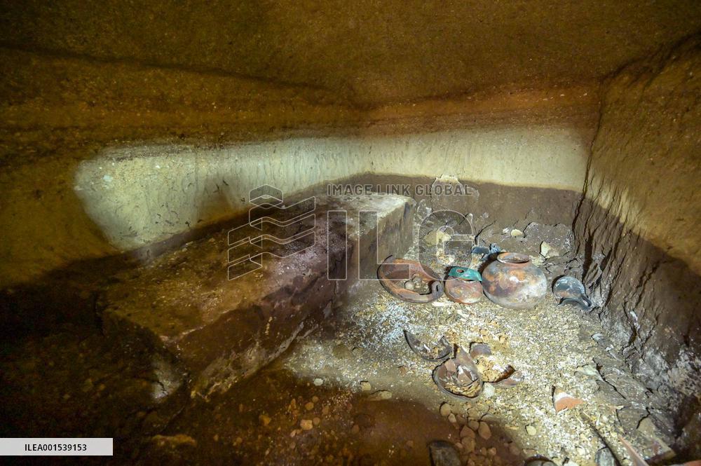 Discovery Of An Intact 2600-Year-Old Etruscan Tomb - Rome