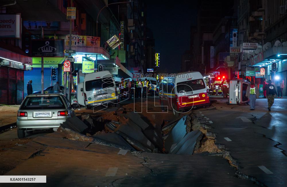 SOUTH AFRICA-JOHANNESBURG-SUSPECTED GAS EXPLOSION