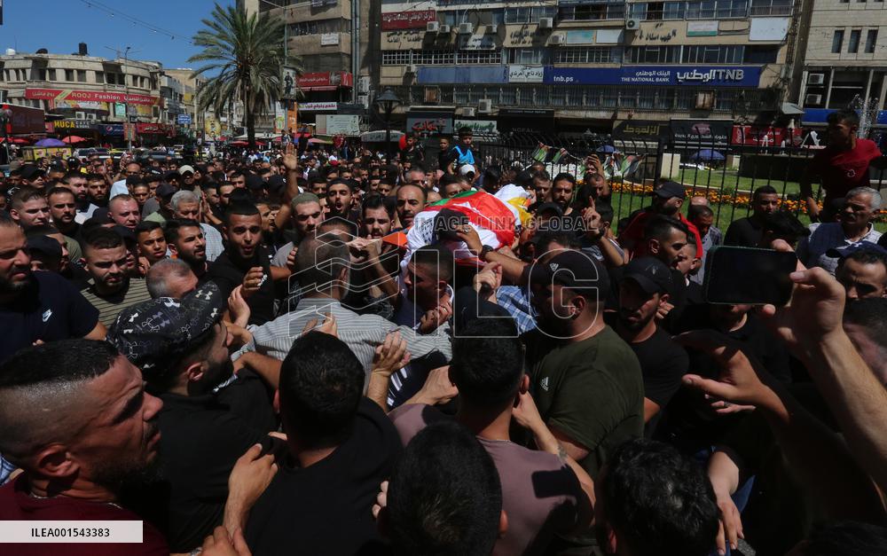 MIDEAST-NABLUS-FUNERAL