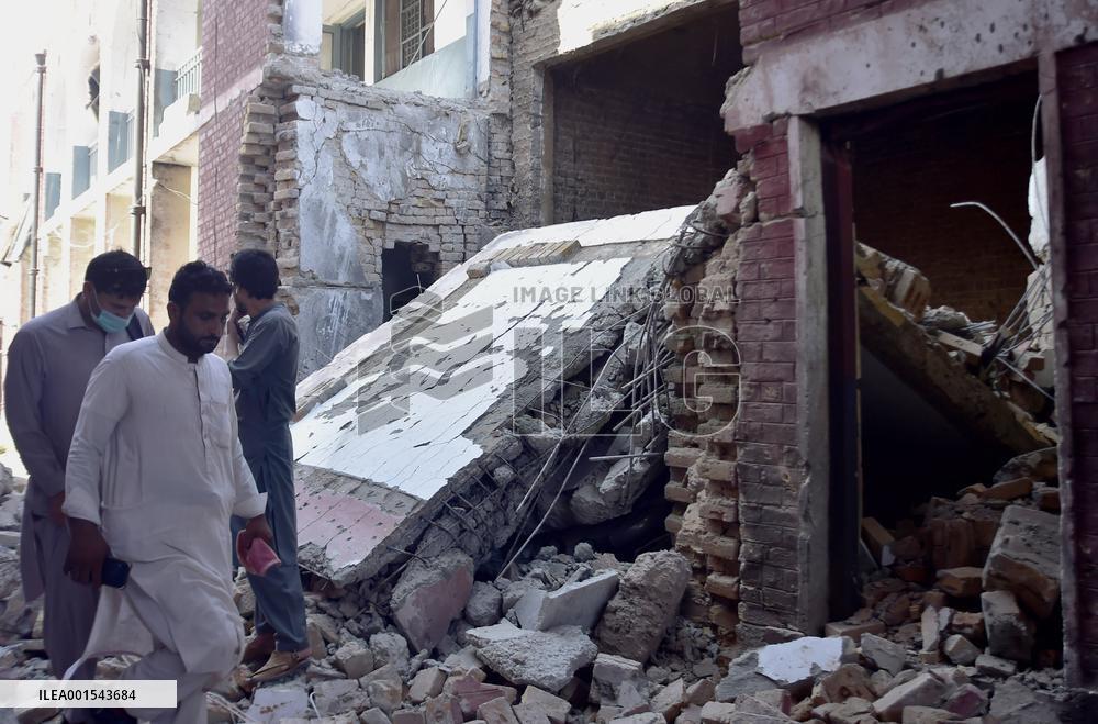PAKISTAN-KHYBER PAKHTUNKHWA-POLICE STATION-ATTACK