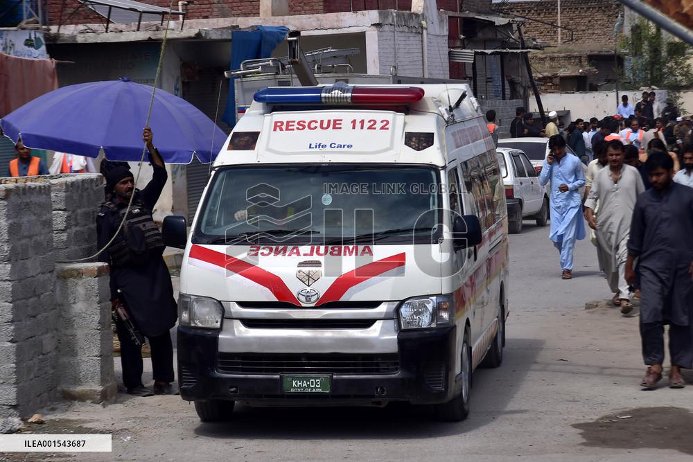 PAKISTAN-KHYBER PAKHTUNKHWA-POLICE STATION-ATTACK