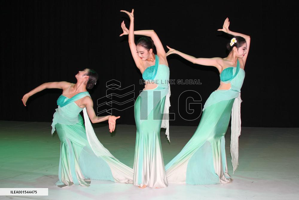 BULGARIA-SOFIA-CHINESE FOLK DANCES-CULTURAL EVENT