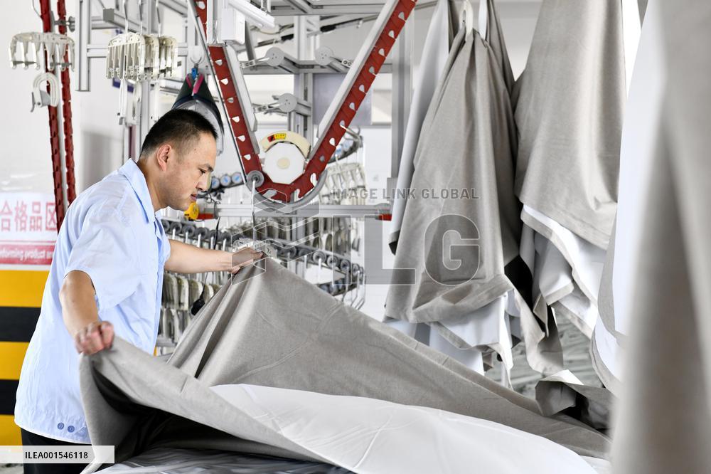CHINA-SHANDONG-WEIHAI-INDUSTRIES (CN)