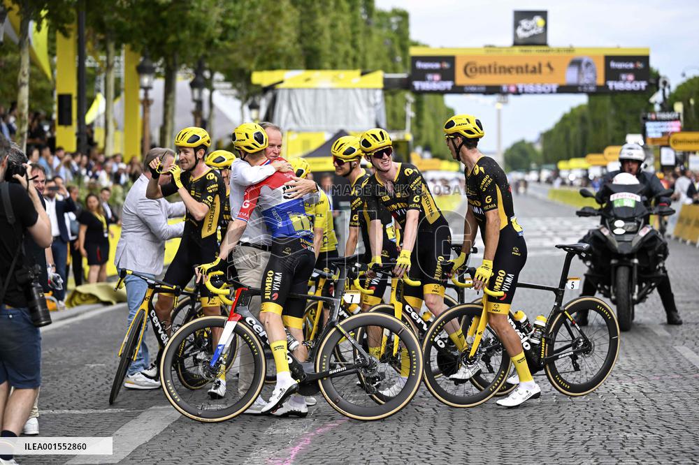 Jonas Vingegaard Wins Second Successive Tour De France - Paris