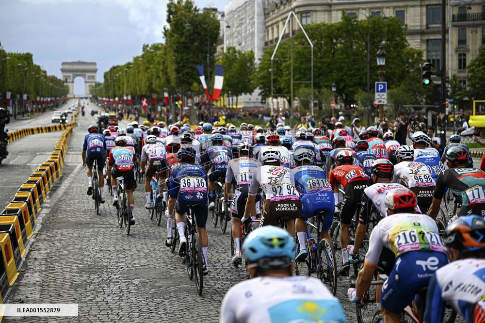 Jonas Vingegaard Wins Second Successive Tour De France - Paris