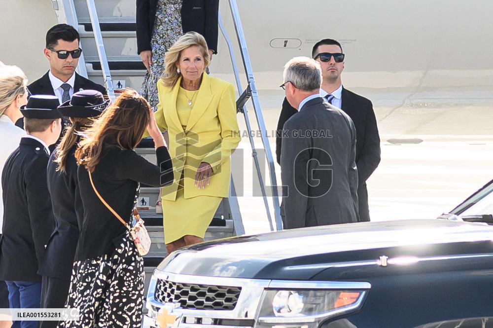 Jill Biden Touches Down At Orly Airport - Paris