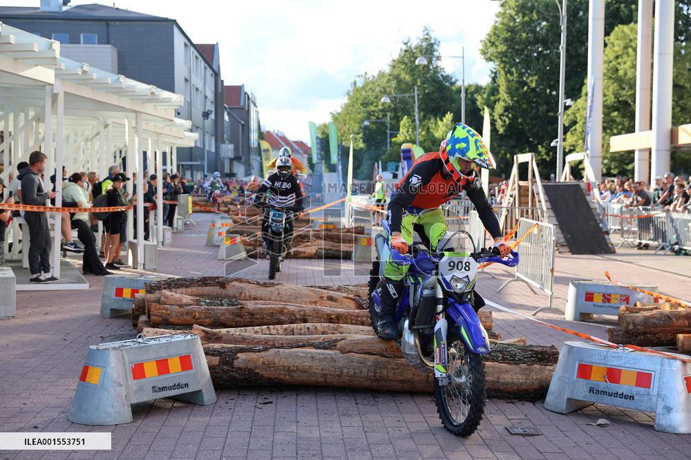 Tartu night super enduro