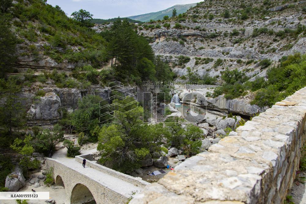 The Gorges Of The Meouge - France