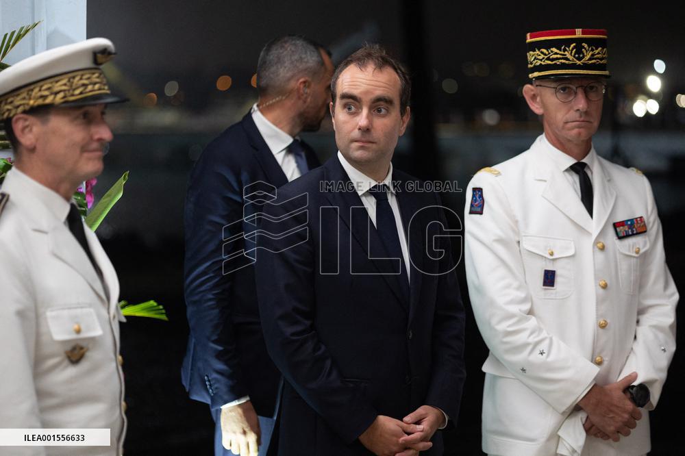 President Macron Meets With Military - Noumea