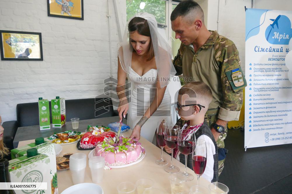 Wedding of Ukrainian defenders in Odesa