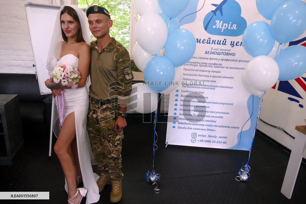 Wedding of Ukrainian defenders in Odesa