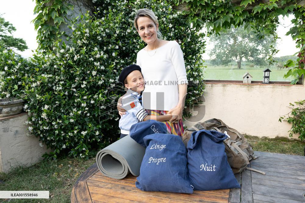 Exclusive - Prince Jean d’Orleans And Family Photo Session - France