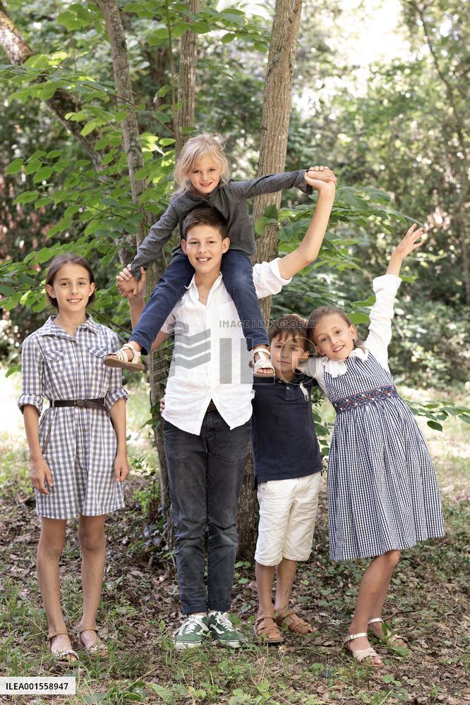 Exclusive - Prince Jean d’Orleans And Family Photo Session - France