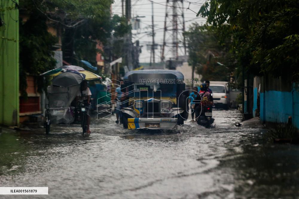 THE PHILIPPINES-MALABON CITY-TYPHOON DOKSURI