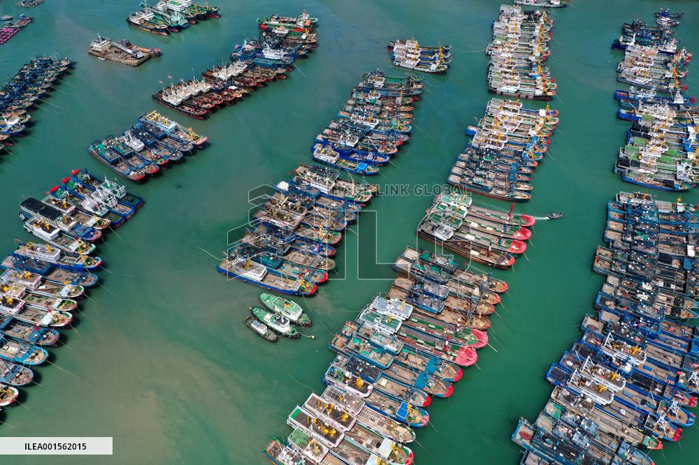 #CHINA-TYPHOON DOKSURI-PRECAUTION (CN)