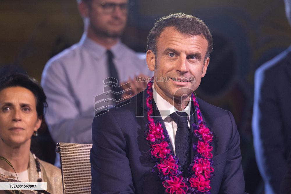 Macron at the Melanesian art Festival - Vanuatu