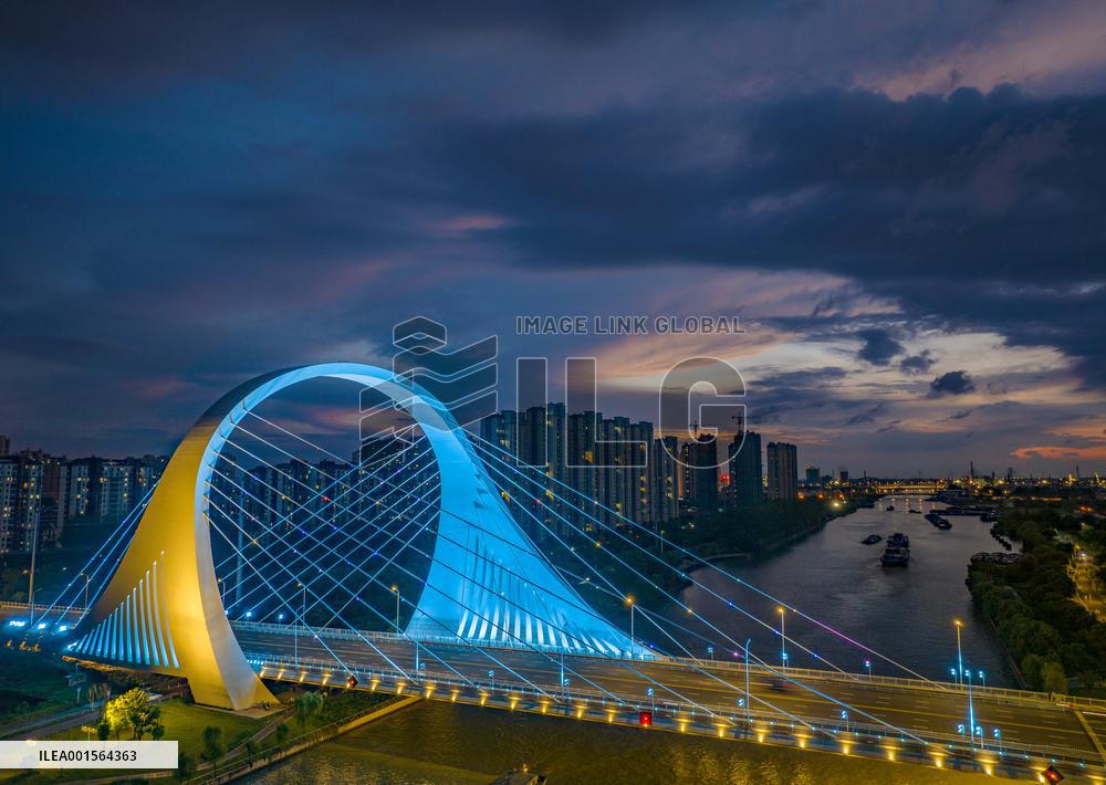 Beijing-Hangzhou Grand Canal Cargo Ships