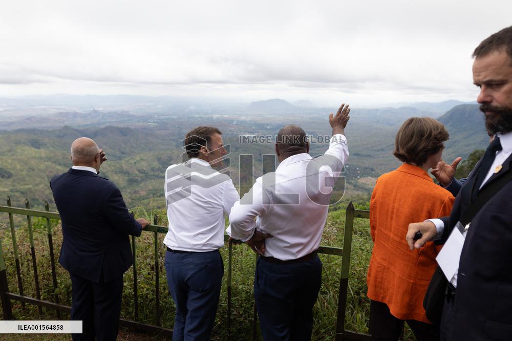 Macron Visits The Varirata National Park Forest - Papua New Guinea