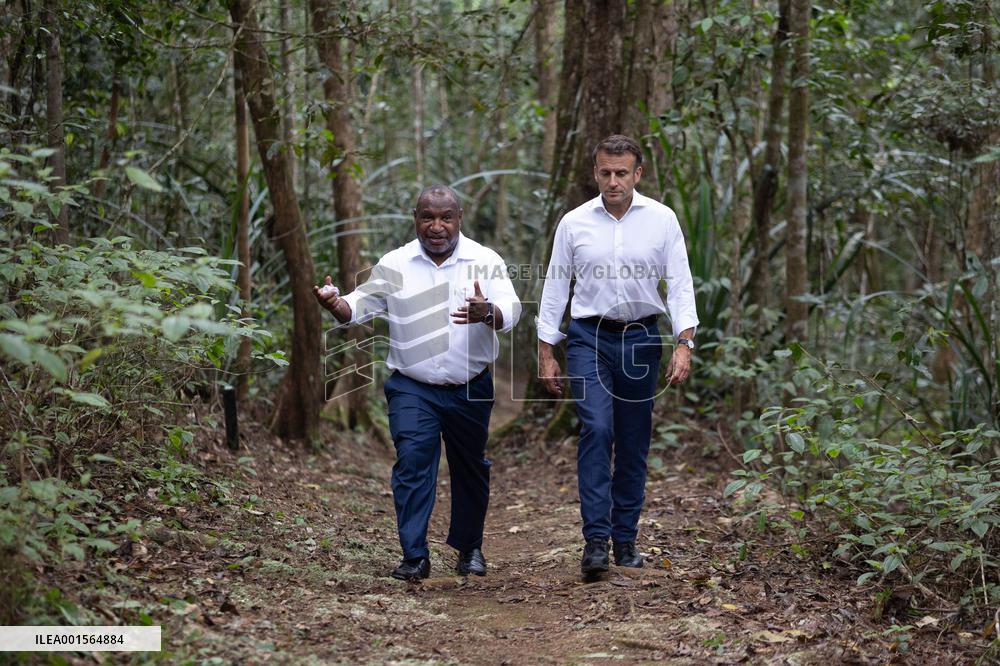 Macron Visits The Varirata National Park Forest - Papua New Guinea