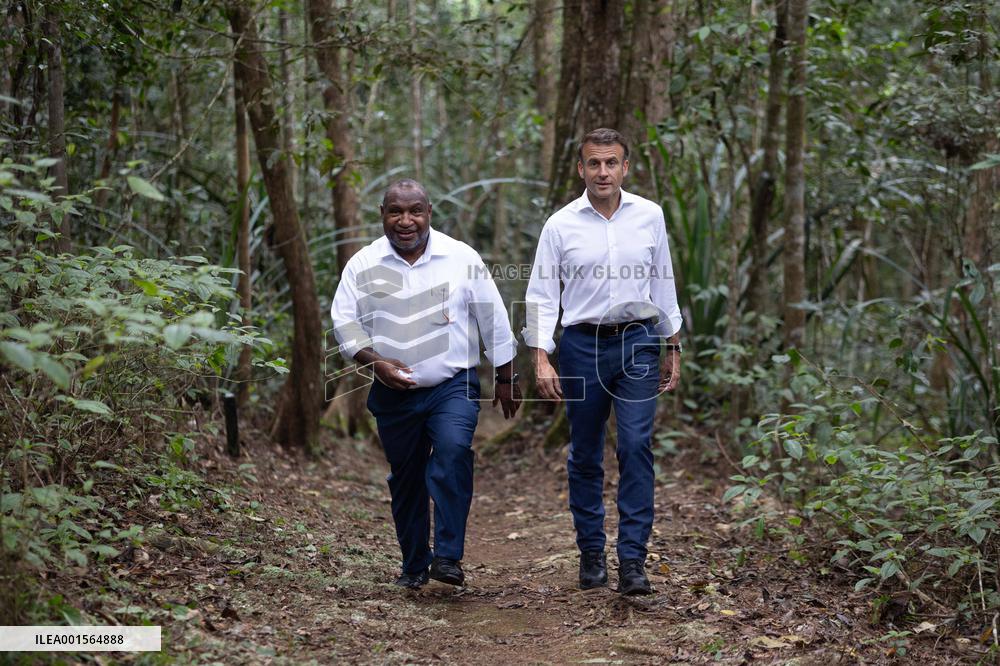 Macron Visits The Varirata National Park Forest - Papua New Guinea