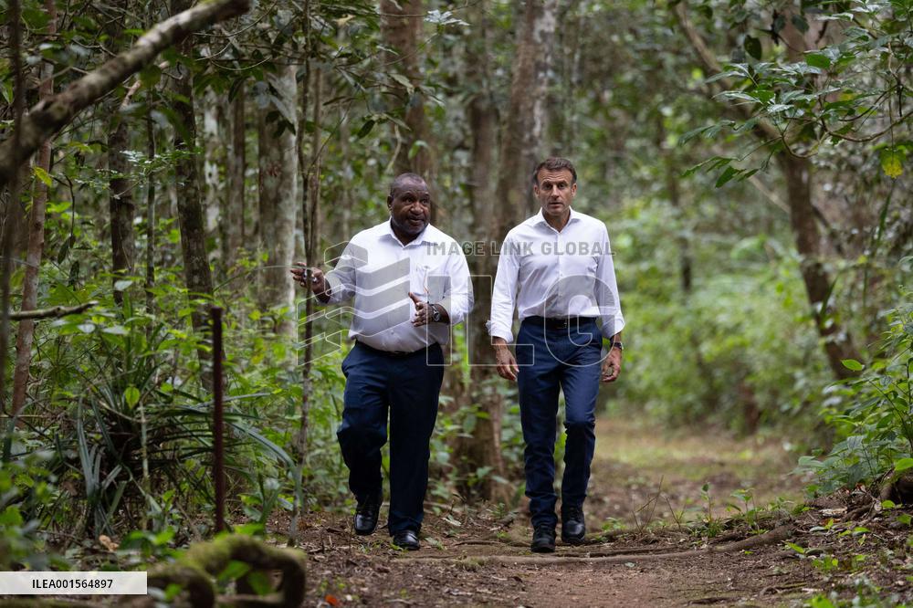 Macron Visits The Varirata National Park Forest - Papua New Guinea