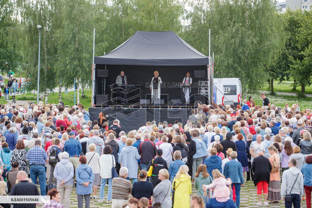 Anne Veski concert