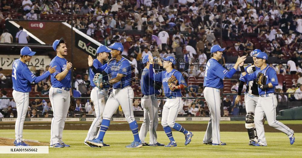 Baseball: Fighters snaps 13-game losing streak