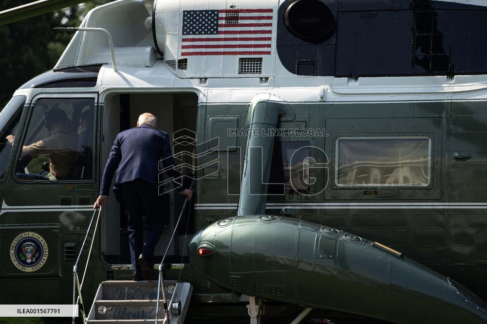 President Biden Boards Maine One On The South Lawn - DC