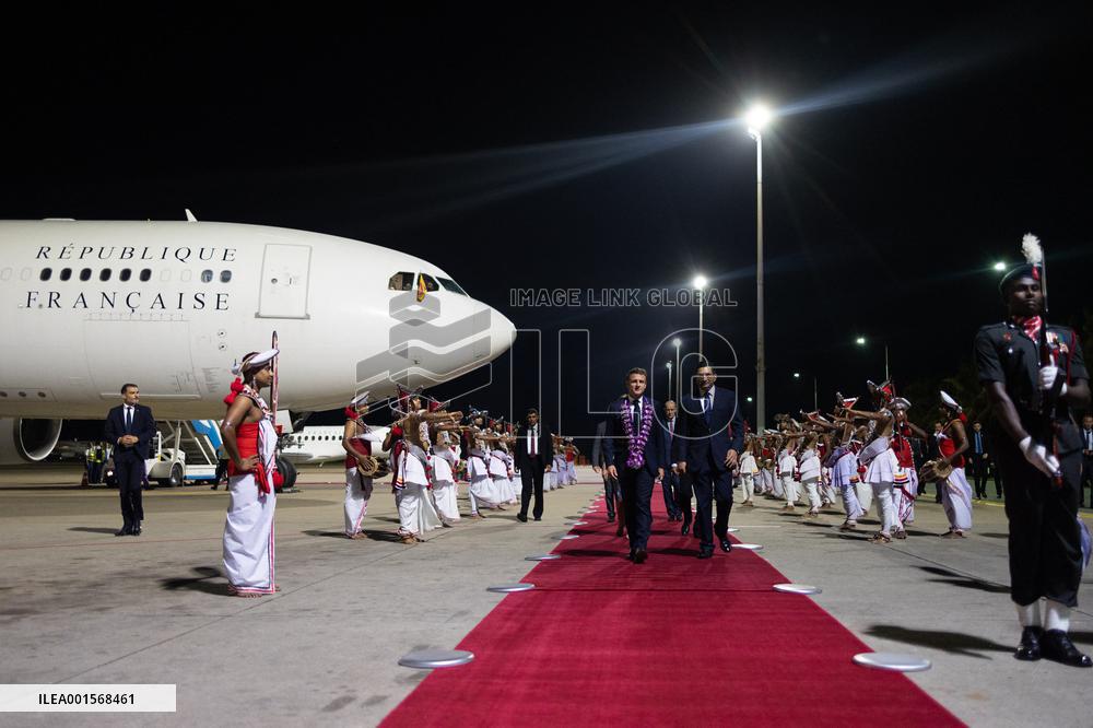 Emmanuel Macron meets Sri Lanka president - Colombo