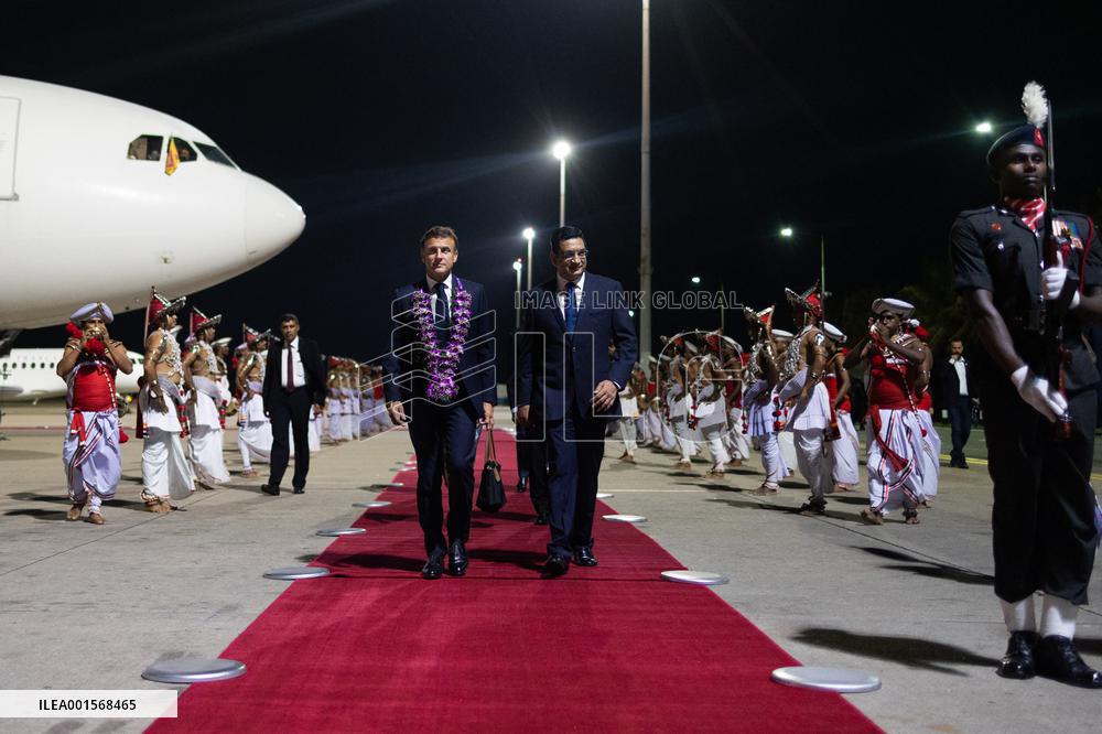 Emmanuel Macron meets Sri Lanka president - Colombo