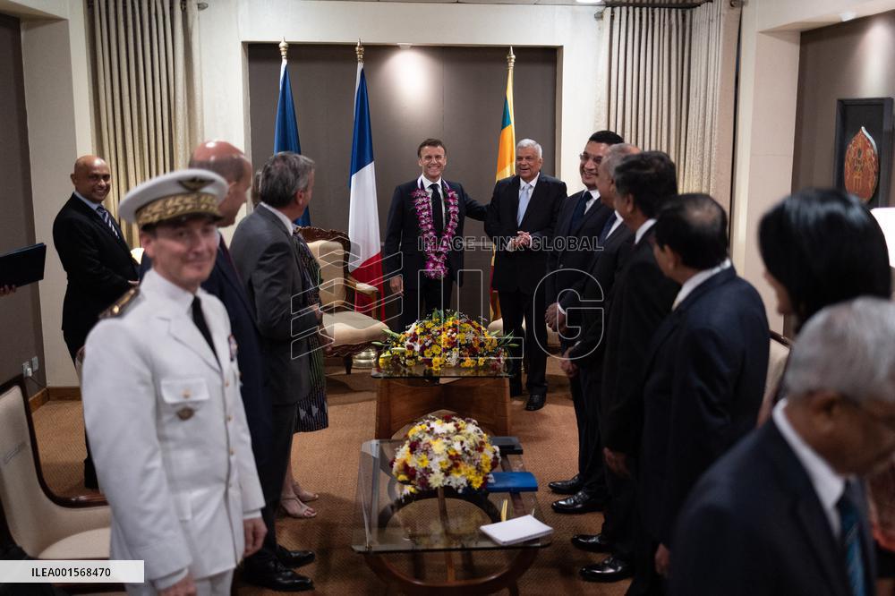 Emmanuel Macron meets Sri Lanka president - Colombo