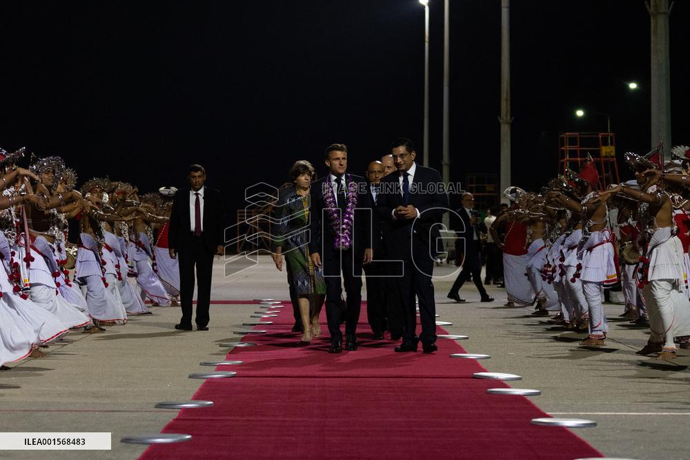 Emmanuel Macron meets Sri Lanka president - Colombo