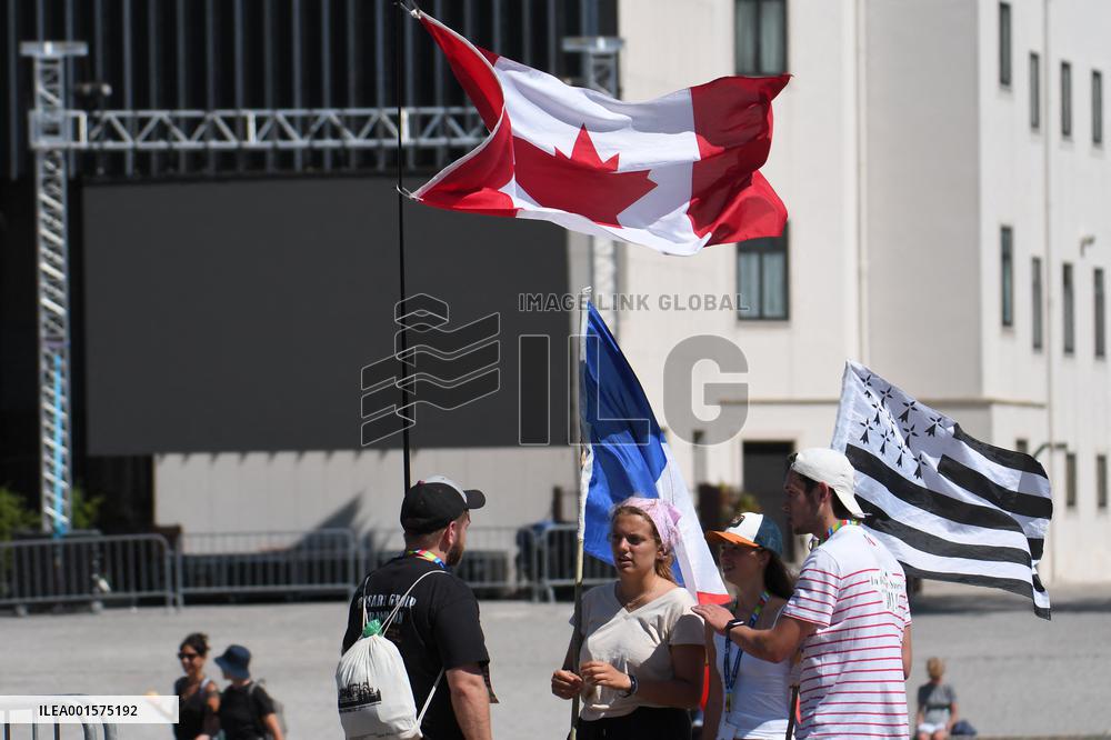 Youngsters Gather Ahead Of World Youth Day - Fatima