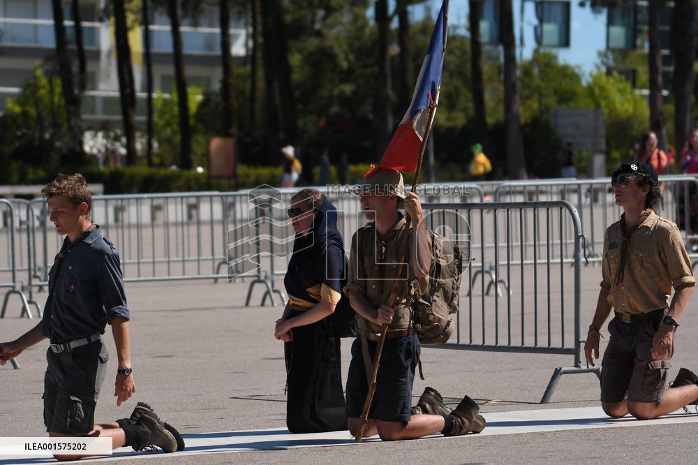 Youngsters Gather Ahead Of World Youth Day - Fatima