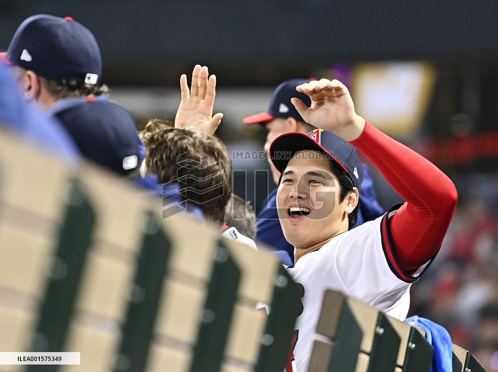 Baseball: Pirates vs. Angels
