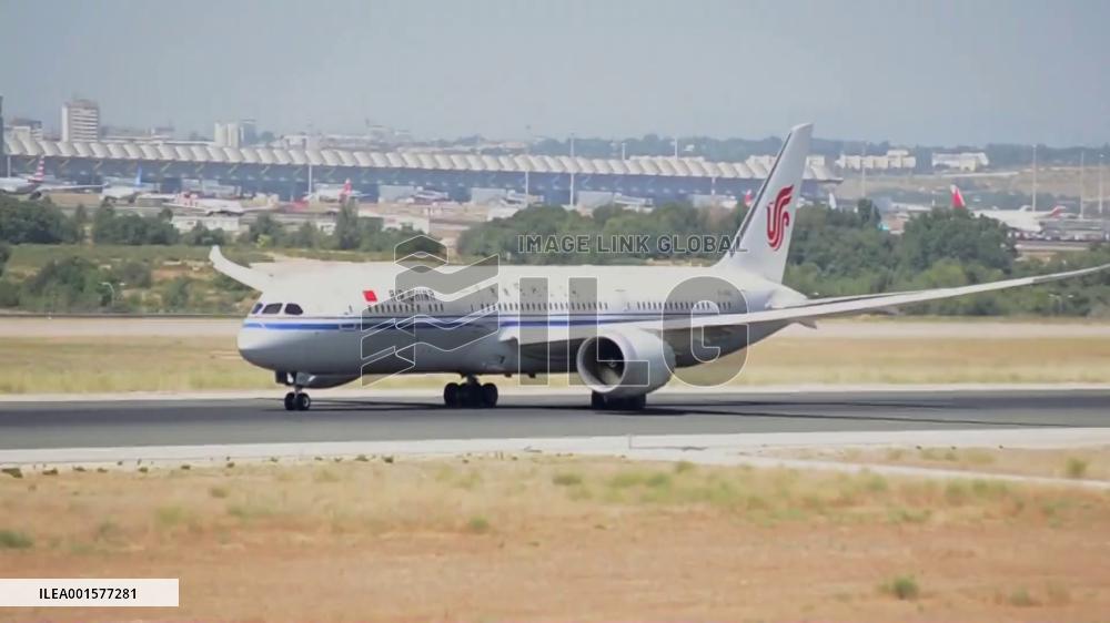 Direct flights between China, Spain rebound to 60 pct of pre-pandemic levels